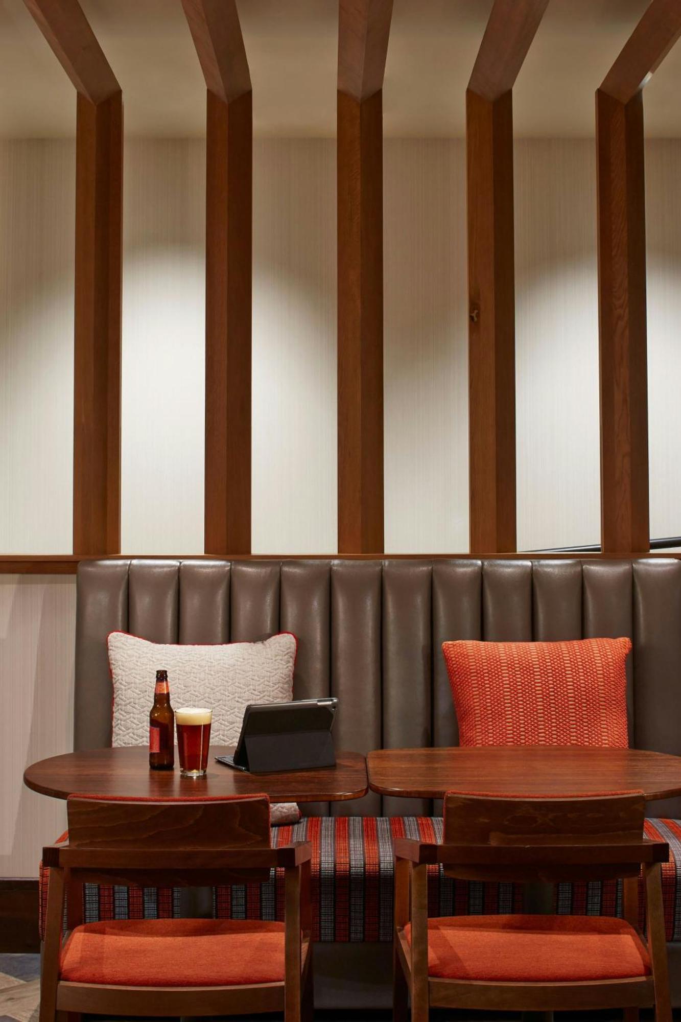 Courtyard By Marriott Lake George Bagian luar foto