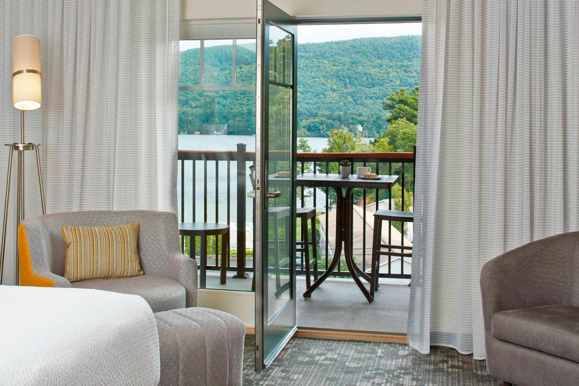 Courtyard By Marriott Lake George Bagian luar foto
