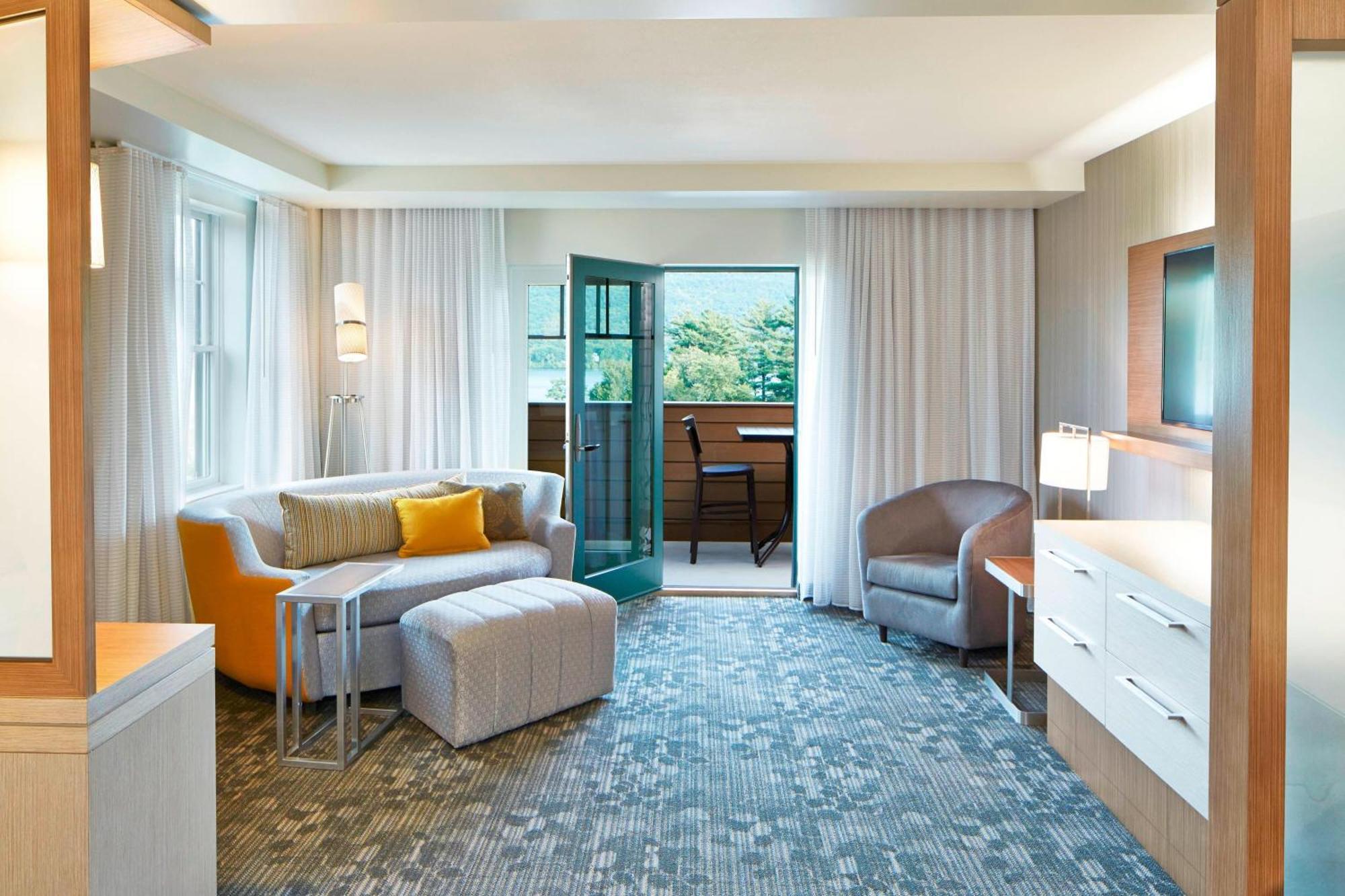 Courtyard By Marriott Lake George Bagian luar foto