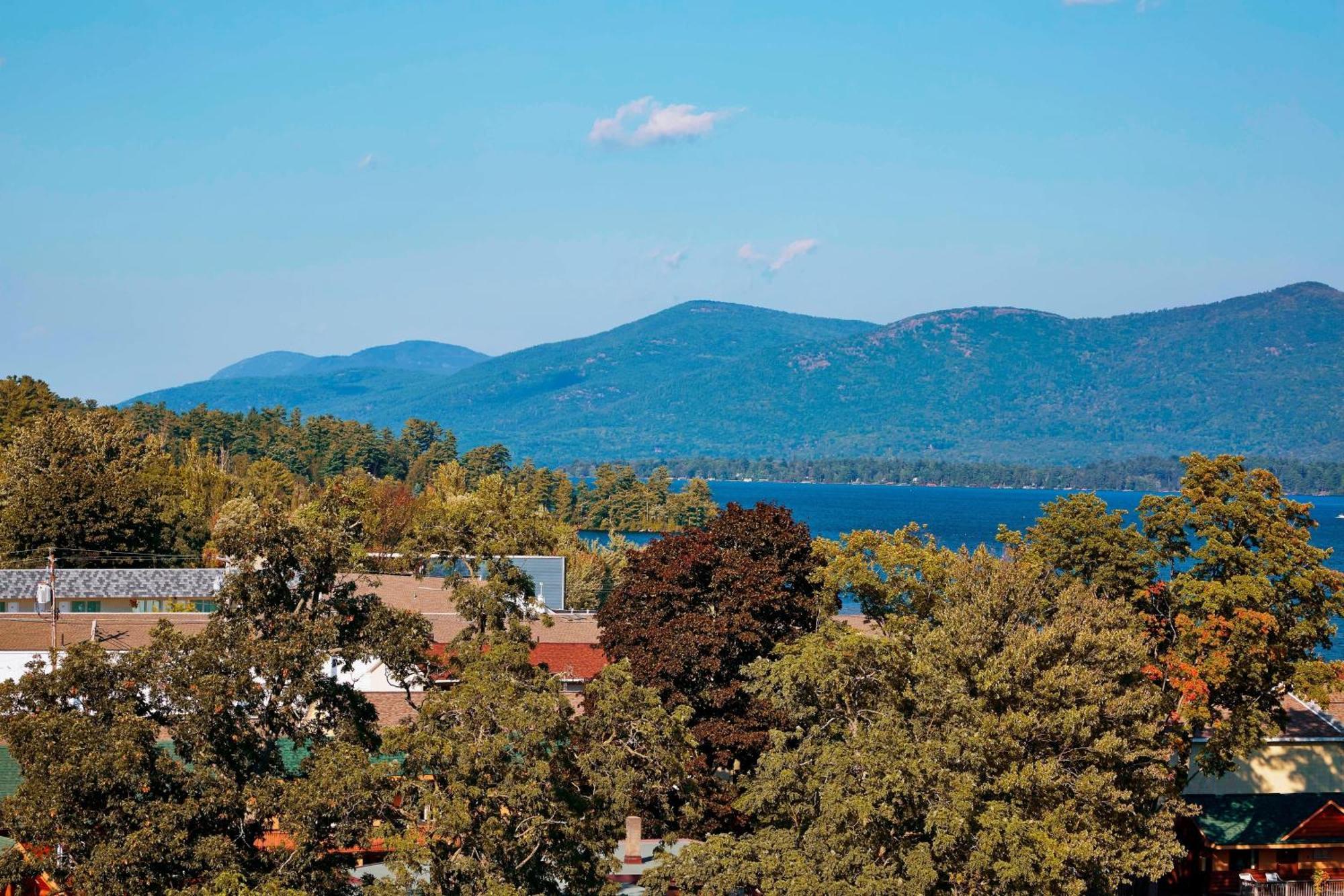 Courtyard By Marriott Lake George Bagian luar foto